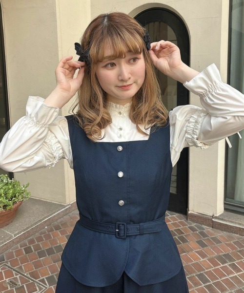 F i.n.t（フィント）の「フリル使い2wayスリーブブラウス/fint（シャツ/ブラウス・レディース・ホワイト×ブラック/オフホワイト/ピンク・FREE）」の5枚目の写真