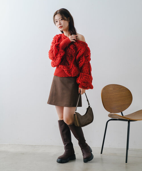 Kastane（カスタネ）の「シャーリング透かしニット（ニット/セーター・レディース・カーキ/オレンジ/アイボリー/レッド・FREE）」の13枚目の写真