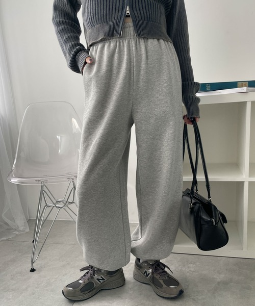 WEGO（ウィゴー）の「WEGO/裏起毛スウェットジョガーパンツ（スウェットパンツ・レディース・ブラック/アイボリー/杢グレー・MEDIUM/SMALL）」の3枚目の写真