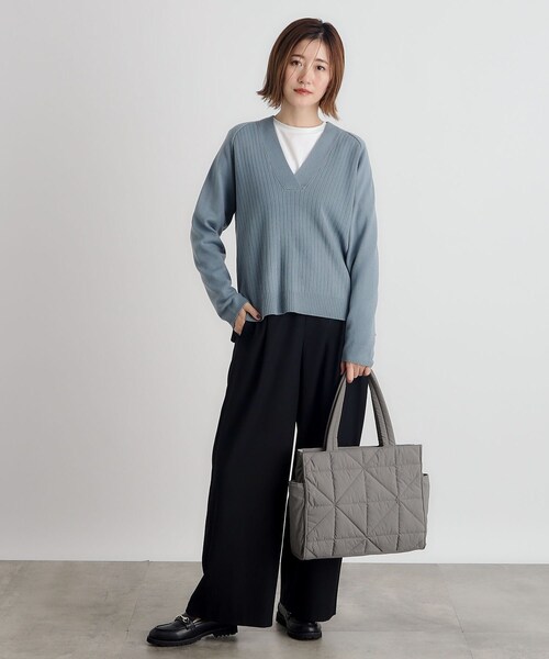 grove（グローブ）の「◆【A4・軽量】キルト多ポケトート（トートバッグ・レディース・ブラック/ダークグレー/ブルー系その他/ライトグレー・00）」の7枚目の写真