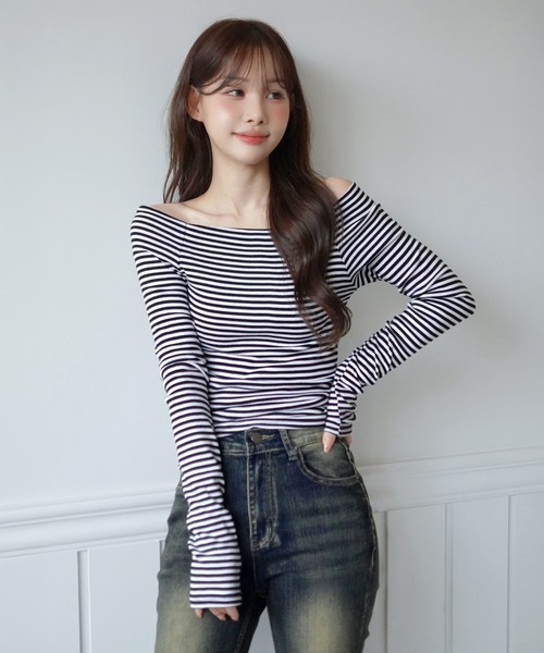 by muni:r（バイ ムニール）の「[お気に入り登録数 20,000人突破!] ストライプオフショルダーTシャツ（Tシャツ/カットソー・レディース・ブラック・FREE）」の12枚目の写真