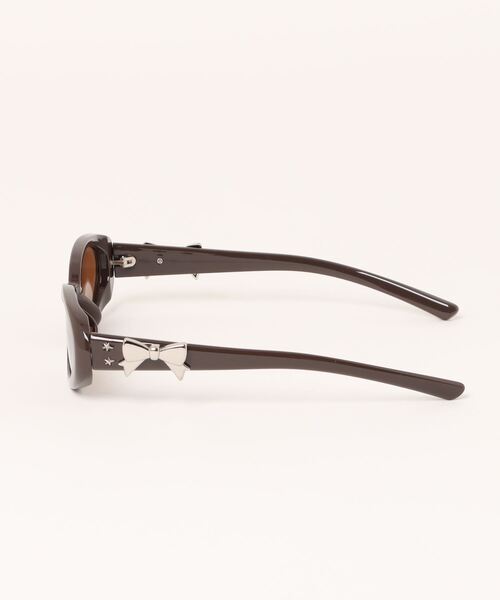 SPINNS（スピンズ）の「【販売禁止】リボンチャーム オーバルサングラス（サングラス・メンズ・ブラック/ブラウン/グレー・ONESIZE）」の4枚目の写真