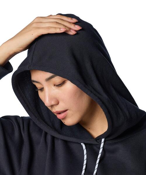 UNDER ARMOUR(アンダーアーマー)の「UAライバルフリース チュニック フーディー(トレーニング/レディース)(スウェット・レディース・ブラック・XL/M/L/S)」の4枚目の写真