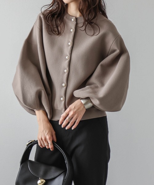 AMELY（エミリー）の「2wayパールニットカーディガン（カーディガン/ボレロ・レディース・ホワイト/ライトグレー/ブラック/ベージュ/ミント/モカ・フリー）」の19枚目の写真