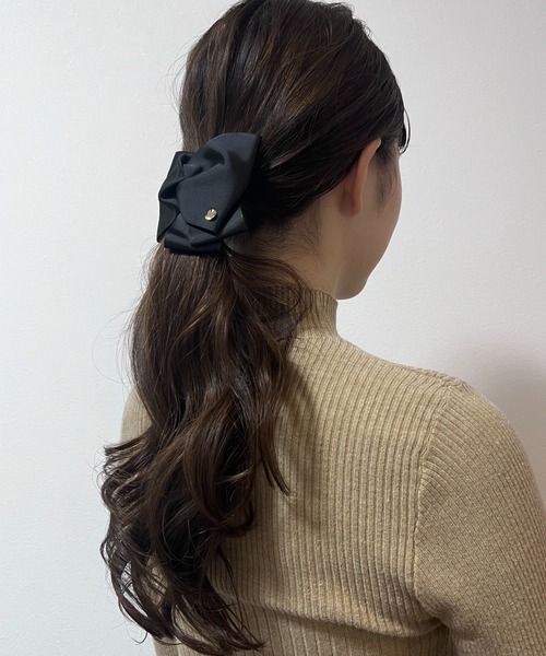 ciite'（シーテ）の「リボンデザインヘアピアス  (両耳用)（ピアス（両耳用）・レディース・ベージュ/ブラック・FREE）」の11枚目の写真