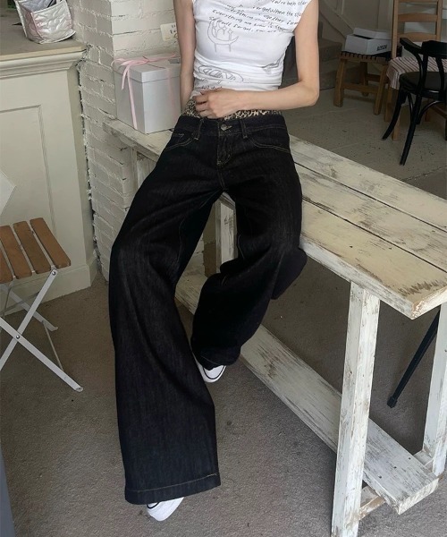 almo（アルモ）の「【LAMPOON】レイヤードヒョウ柄デニムパンツ（デニムパンツ・レディース・ブラック・MEDIUM/SMALL/LARGE）」の4枚目の写真