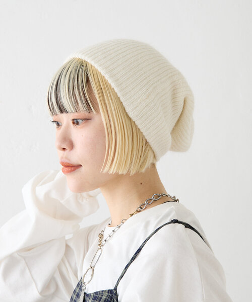 w closet(ダブルクローゼット)の「【4色展開】ニット帽(キャップ・レディース・オフホワイト/グレー/ピンク/パープル・FREE)」の5枚目の写真