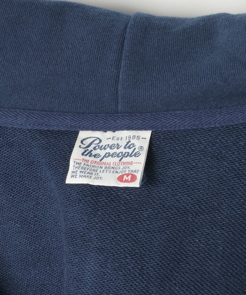 POWER TO THE PEOPLE(パワートゥーザピープル)の「カレッジプリント フルジップパーカー(パーカー・メンズ・グリーン/ライトグレー/ネイビー・M/L)」の15枚目の写真