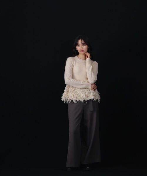 NATURAL BEAUTY BASIC(ナチュラルビューティーベーシック)の「◇ループペプラムニット(ニット/セーター・レディース・レッド/オフホワイト/グレー・FREE)」の21枚目の写真