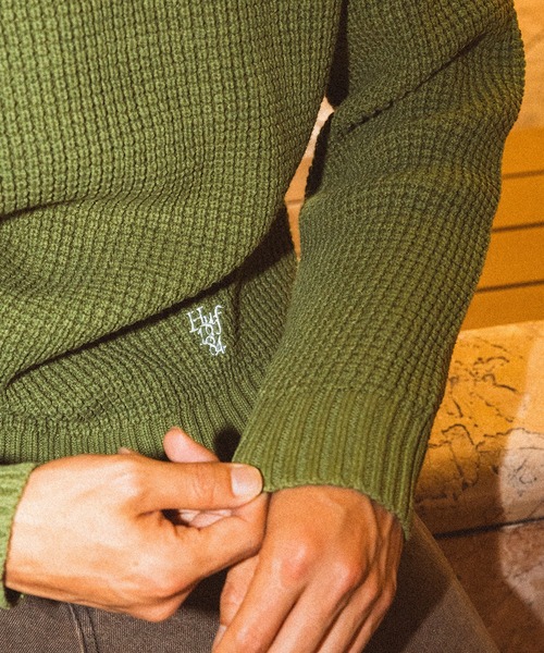 HUF（ハフ）の「1984 CREWNECK SWEATER / HUF 刺繍ロゴ ニット セーター（ニット/セーター・メンズ・グリーン系その他/パープル系その他/ブラック/グレー系その他・SMALL/MEDIUM/LARGE/X-LARGE/XX-LARGE）」の20枚目の写真