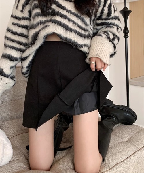 IRADOWL(アイラドール)の「タックフレアミニスカート(スカート・レディース・ブラック/ブラウン・LARGE/MEDIUM/SMALL)」の10枚目の写真