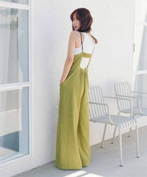 titivate（ティティベイト）の「バックデザインルーズキャミソールオールインワン（つなぎ/オールインワン・レディース・ブラック/グリーン/ダークブラウン・SP/S/M/MT/L）」の15枚目の写真