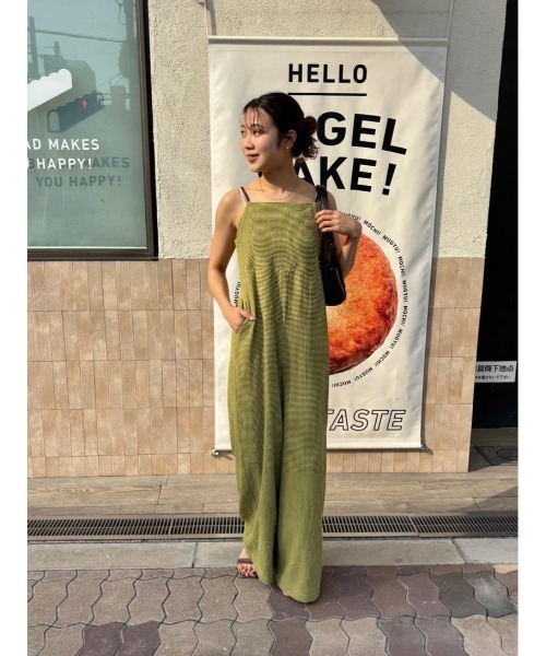 titivate（ティティベイト）の「バックデザインルーズキャミソールオールインワン（つなぎ/オールインワン・レディース・ブラック/グリーン/ダークブラウン・SP/S/M/MT/L）」の14枚目の写真