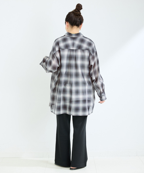 B.C STOCK(ベーセーストック)の「手洗い可 / シアーボイルチェックオーバーシャツ(シャツ/ブラウス・レディース・ブラック/ベージュ・FREE)」の13枚目の写真