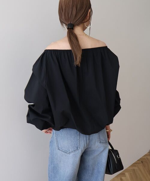 AMERICAN HOLIC(アメリカンホリック)の「イージーケアオフショルダーギャザーブラウス(シャツ/ブラウス・レディース・オフホワイト/ブラック/イエロー・M/L)」の15枚目の写真