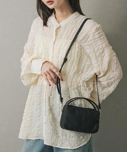 SENSE OF PLACE by URBAN RESEARCH(センスオブプレイスバイアーバンリサーチ)の「『防汚』2WAYセンターシームプチショルダーバッグ(ハンドバッグ・レディース・ベージュ/ライトグレー/ブラック/ピンク/シルバー・ONE)」の3枚目の写真