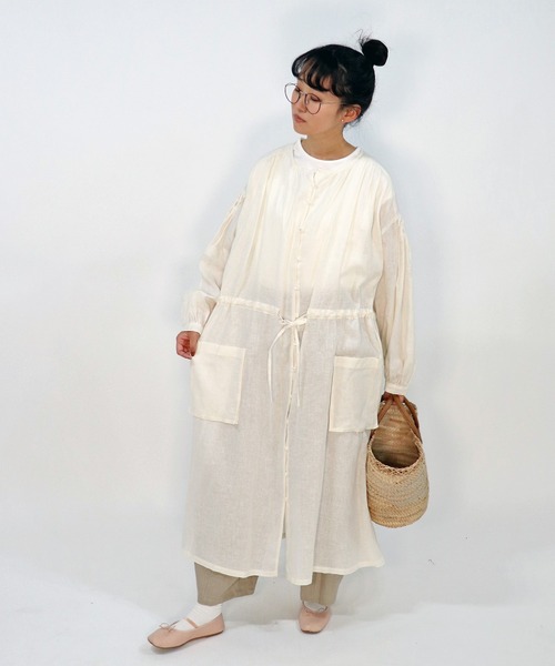 haupia(ハウピア)の「着こなし自由なポケットワンピース【ワンピース】(シャツワンピース・レディース・チャコールグレー/オフホワイト/ベージュ/ラベンダー・MEDIUM)」の12枚目の写真