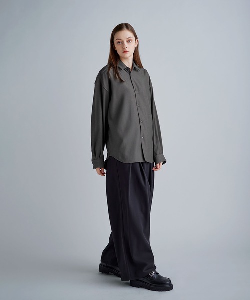 SOCCE（ソーシー）の「ルーズシルエットピーチタッチ起毛ツイルドレープシャツ（シャツ/ブラウス・メンズ・ブラック/チャコール/グレー・XL/L/M/S）」の20枚目の写真