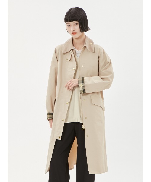 Barbour(バブアー)の「【CALDBECK / カルドベック】 ノンワックス ライトウェイト コート"Japan Exclusive"(ステンカラーコート・レディース・ブラック/ベージュ/ライトベージュ・SMALL/MEDIUM)」の3枚目の写真