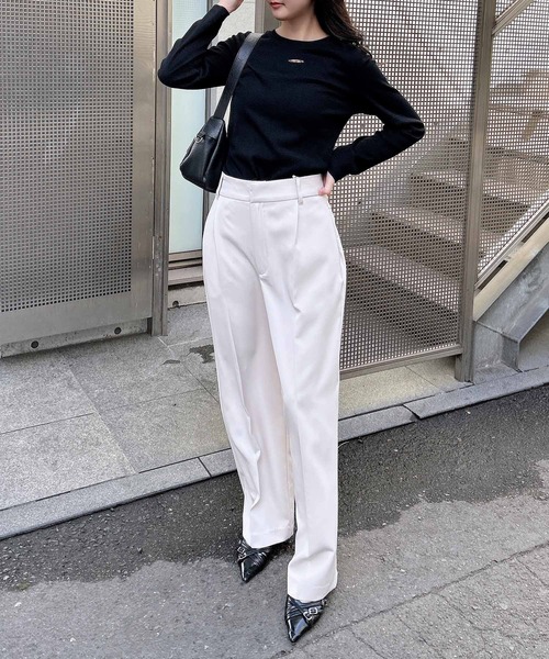 INGNI(イング)の「GOLDプレートテレコ長袖ピタTシャツ(Tシャツ/カットソー・レディース・オフホワイト/チャコールグレー/ブラック・M)」の14枚目の写真