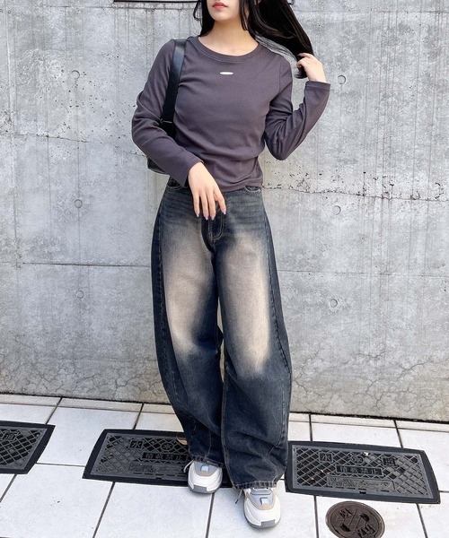 INGNI(イング)の「GOLDプレートテレコ長袖ピタTシャツ(Tシャツ/カットソー・レディース・オフホワイト/チャコールグレー/ブラック・M)」の19枚目の写真
