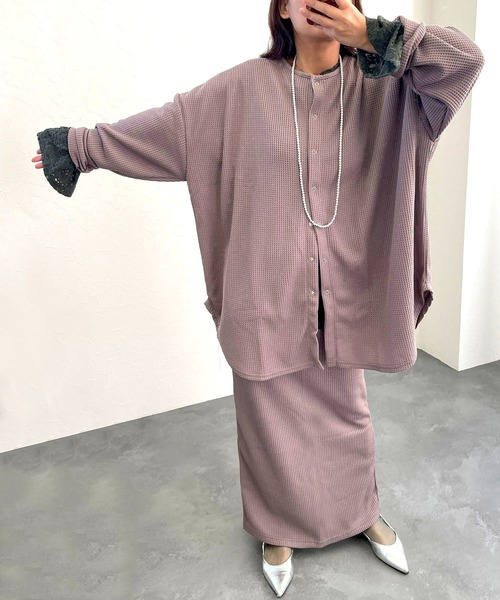 hyu,il(ヒュイル)の「超ビッグシルエット 前後2WAYワッフルカーディガン(カーディガン/ボレロ・レディース・モカ/ブルー系その他・FREE)」の4枚目の写真