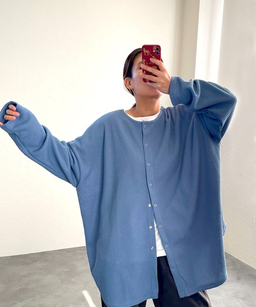 hyu,il(ヒュイル)の「超ビッグシルエット 前後2WAYワッフルカーディガン(カーディガン/ボレロ・レディース・モカ/ブルー系その他・FREE)」の10枚目の写真