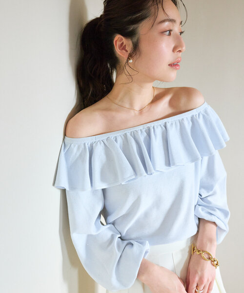 La boutique BonBon（ラブティックボンボン）の「【最強愛されニット】スパンコールラッフルオフショルニット（ニット/セーター・レディース・サックスブルー/ホワイト/ピンク・FREE）」の18枚目の写真