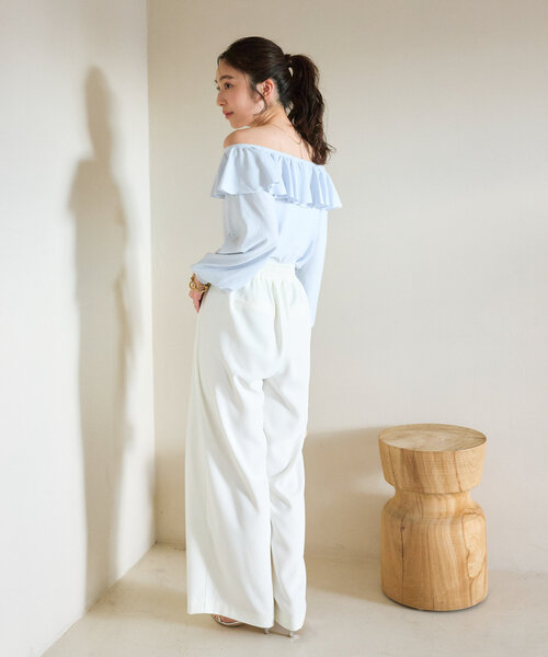 La boutique BonBon（ラブティックボンボン）の「【最強愛されニット】スパンコールラッフルオフショルニット（ニット/セーター・レディース・サックスブルー/ホワイト/ピンク・FREE）」の21枚目の写真