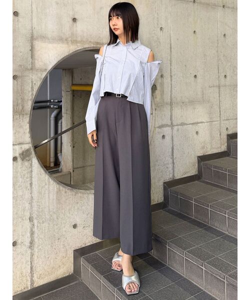 MURUA（ムルーア）の「メタリックパフミュール（パンプス・レディース・ブラック/シルバー・24.5/23.5）」の7枚目の写真