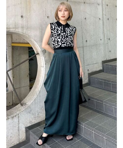 MURUA（ムルーア）の「メタリックパフミュール（パンプス・レディース・ブラック/シルバー・24.5/23.5）」の13枚目の写真