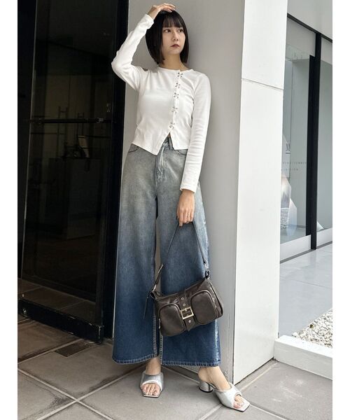 MURUA（ムルーア）の「メタリックパフミュール（パンプス・レディース・ブラック/シルバー・24.5/23.5）」の16枚目の写真