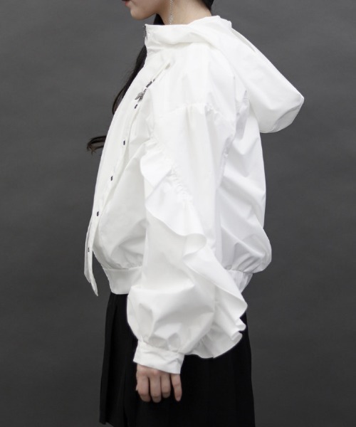 axes femme POETIQUE（アクシーズファムポエティック）の「ベルトデザインブルゾン（ブルゾン・レディース・ブラック/ホワイト・MEDIUM）」の8枚目の写真