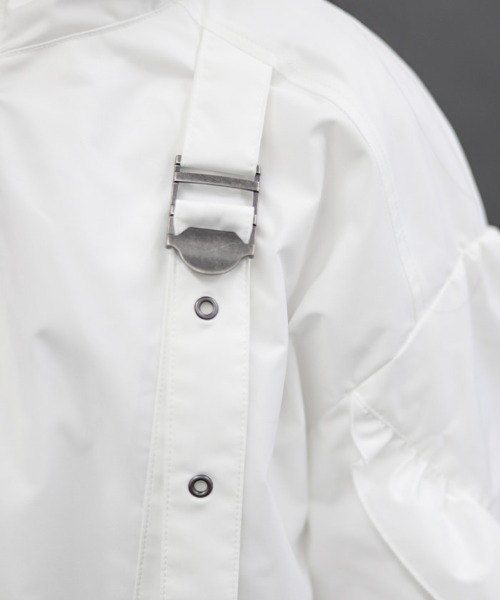 axes femme POETIQUE（アクシーズファムポエティック）の「ベルトデザインブルゾン（ブルゾン・レディース・ブラック/ホワイト・MEDIUM）」の10枚目の写真