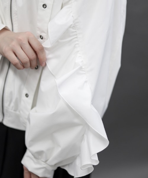 axes femme POETIQUE（アクシーズファムポエティック）の「ベルトデザインブルゾン（ブルゾン・レディース・ブラック/ホワイト・MEDIUM）」の11枚目の写真