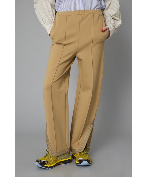 HeRIN.CYE（ヘリンドットサイ）の「Ponte side slit pants　　ポンチサイドスリットパンツ（その他パンツ・レディース・ベージュ/ブラック・36/38）」の5枚目の写真