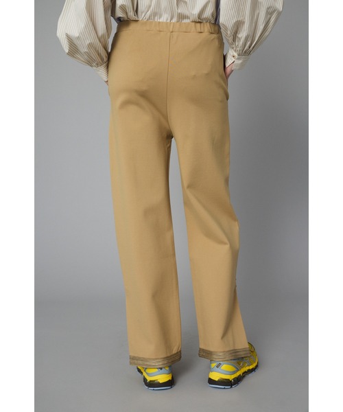 HeRIN.CYE（ヘリンドットサイ）の「Ponte side slit pants　　ポンチサイドスリットパンツ（その他パンツ・レディース・ベージュ/ブラック・36/38）」の7枚目の写真