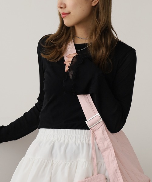 ROOPTOKYO(ループトウキョウ)の「Flare Sleeve Mellow Sheer Innerwear / フレアスリーブメローデザイン シアートップス(Tシャツ/カットソー・レディース・ブラウン/ホワイト/ブラック/グレー・FREE)」の3枚目の写真