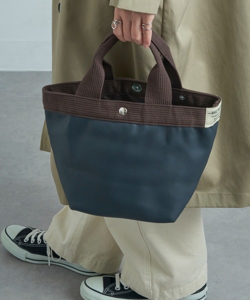 A by MAGASIN DE MODE(エーバイマガジンデモード)の「【A by MAGASIN DE MODE】ミニョントート SNBD(トートバッグ・レディース・キャメル/シルバー/ブルー/マルチ/アイボリー/チャコールグレー/ブラック/ネイビー/グレー・FREE)」の5枚目の写真