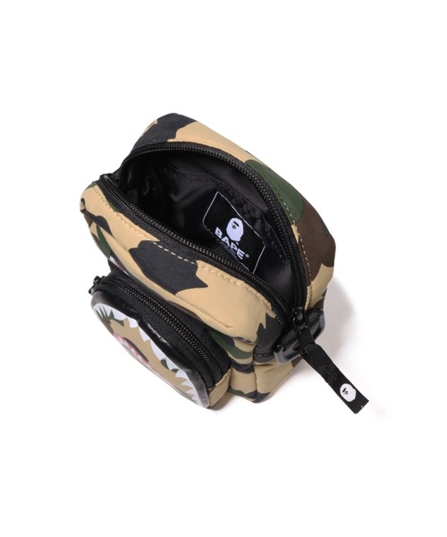 1ST CAMO SHARK MINI BAG（ハンドバッグ）｜A BATHING APE（ア