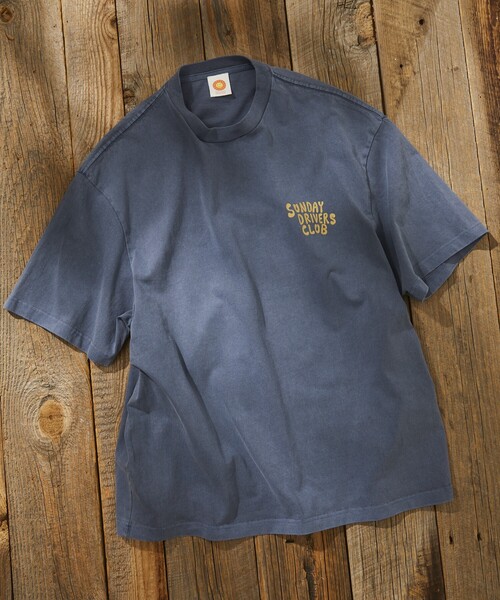 Jonas Claesson（ジョナスクレアッソン）の「JONAS CLAESSON/ジョナス クレアッソン In Side Out Sunday Drivers Club Tee/インサイドアウト サンデー ドライバーズクラブ Tシャツ/リバーシブル（Tシャツ/カットソー・メンズ・チャコールグレー/オフホワイト/ピンク/ネイビー・MEDIUM/LARGE）」の8枚目の写真