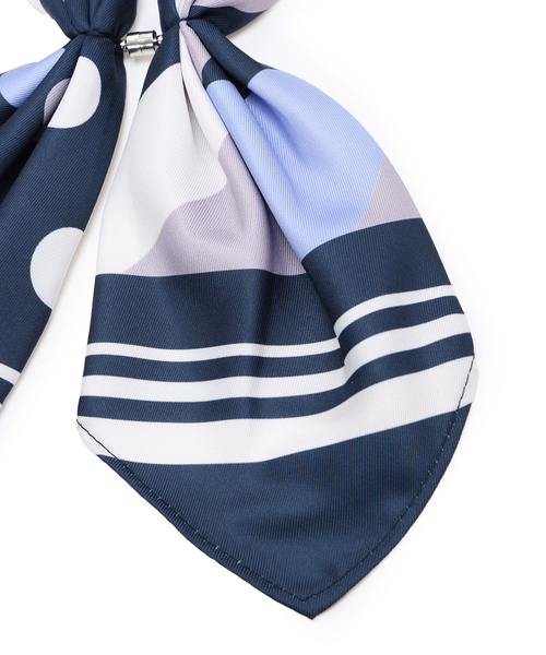 Petit Honfleur(プチオンフルール)の「【接触冷感】ワンタッチスカーフ(ストール/ショール・レディース・レッド/アイボリー/ブルー/ホワイト/ネイビー/ベージュ・フリー)」の16枚目の写真