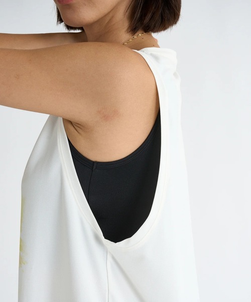 ROXY(ロキシー)の「PAINT YOUR LIFE /ロキシー水陸両用速乾フロントプリントタンクトップ(水着)(タンクトップ・レディース・グレー/ブラック/ホワイト・MEDIUM/LARGE/SMALL)」の12枚目の写真