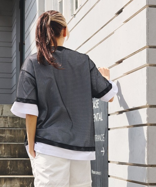 DURAS（デュラス）の「メッシュオーバーTシャツ（Tシャツ/カットソー・レディース・ブラック/ブルー/ホワイト・SMALL/MEDIUM）」の9枚目の写真