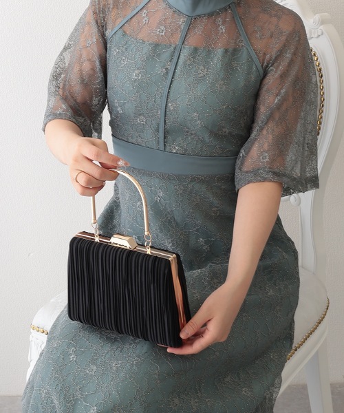 Lace Ladies(レースレディース)の「ソリッドカラー プリーツ スクエア パーティー バッグ(クラッチバッグ・レディース・ライトピンク/ブラック/ベージュ・FREE)」の9枚目の写真