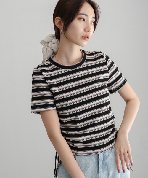 Bab(バブ)の「マルチボーダーサイドシャーリングTシャツ(Tシャツ/カットソー・レディース・ブラウン/ピンク/ブルー/ブラック・M)」の3枚目の写真
