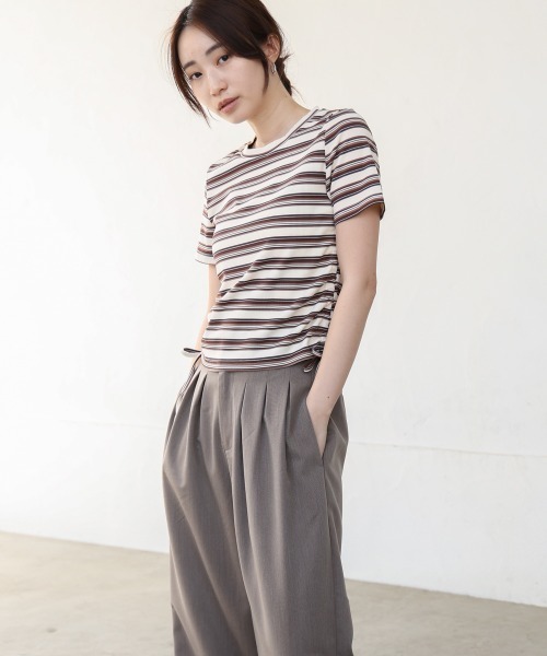 Bab(バブ)の「マルチボーダーサイドシャーリングTシャツ(Tシャツ/カットソー・レディース・ブラウン/ピンク/ブルー/ブラック・M)」の12枚目の写真