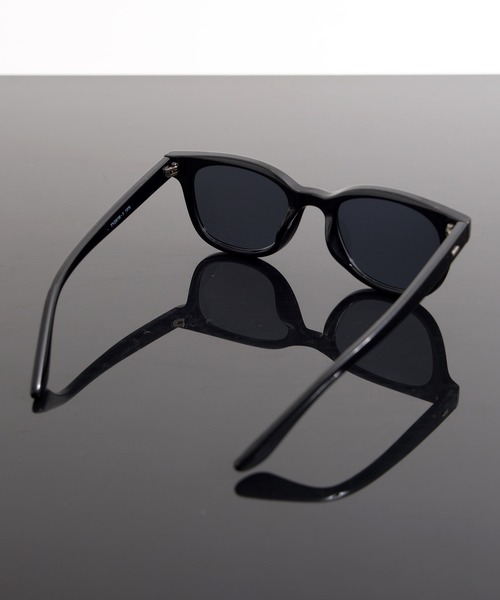 Revo.（レボ）の「ウェリントン フラットレンズ サングラス カラーレンズ UVカット（サングラス・メンズ・ブラック×ブルー/ブラック/ブラウン/ブラック×グレー/チャコール・FREE）」の9枚目の写真