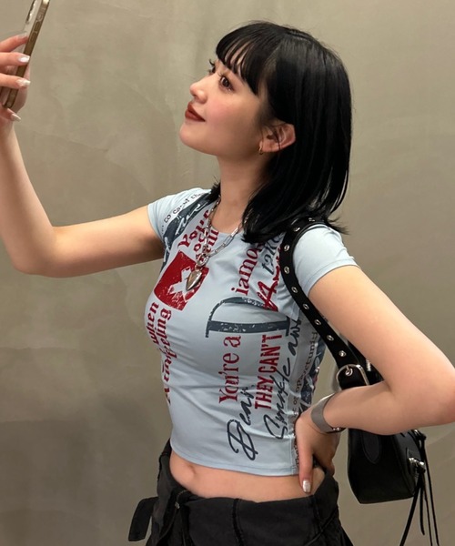 JEANASIS（ジーナシス）の「【25quee】ヴィンテージロゴチビTEE/575735（Tシャツ/カットソー・レディース・ブルー系その他/ベージュ系その他/レッド系その他/ブラック系その他・FREE）」の16枚目の写真