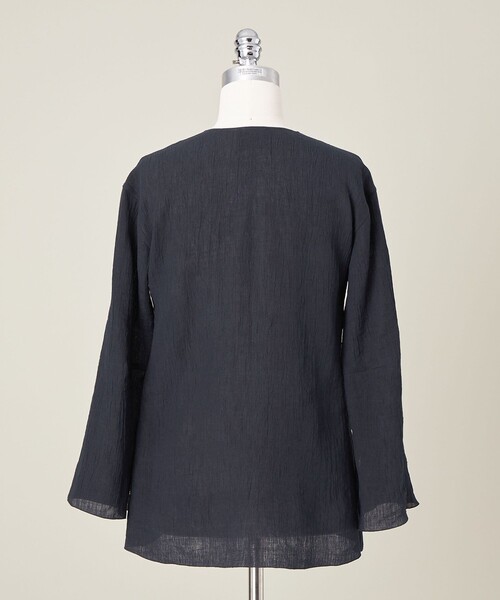 conte（コンテ）の「＜conte＞アサ フロントボタン Vネックブラウス 